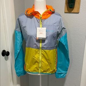 NEW Cotopaxi Teca Full Zip Hooded Windbreaker in Tart Colorblock Size XS